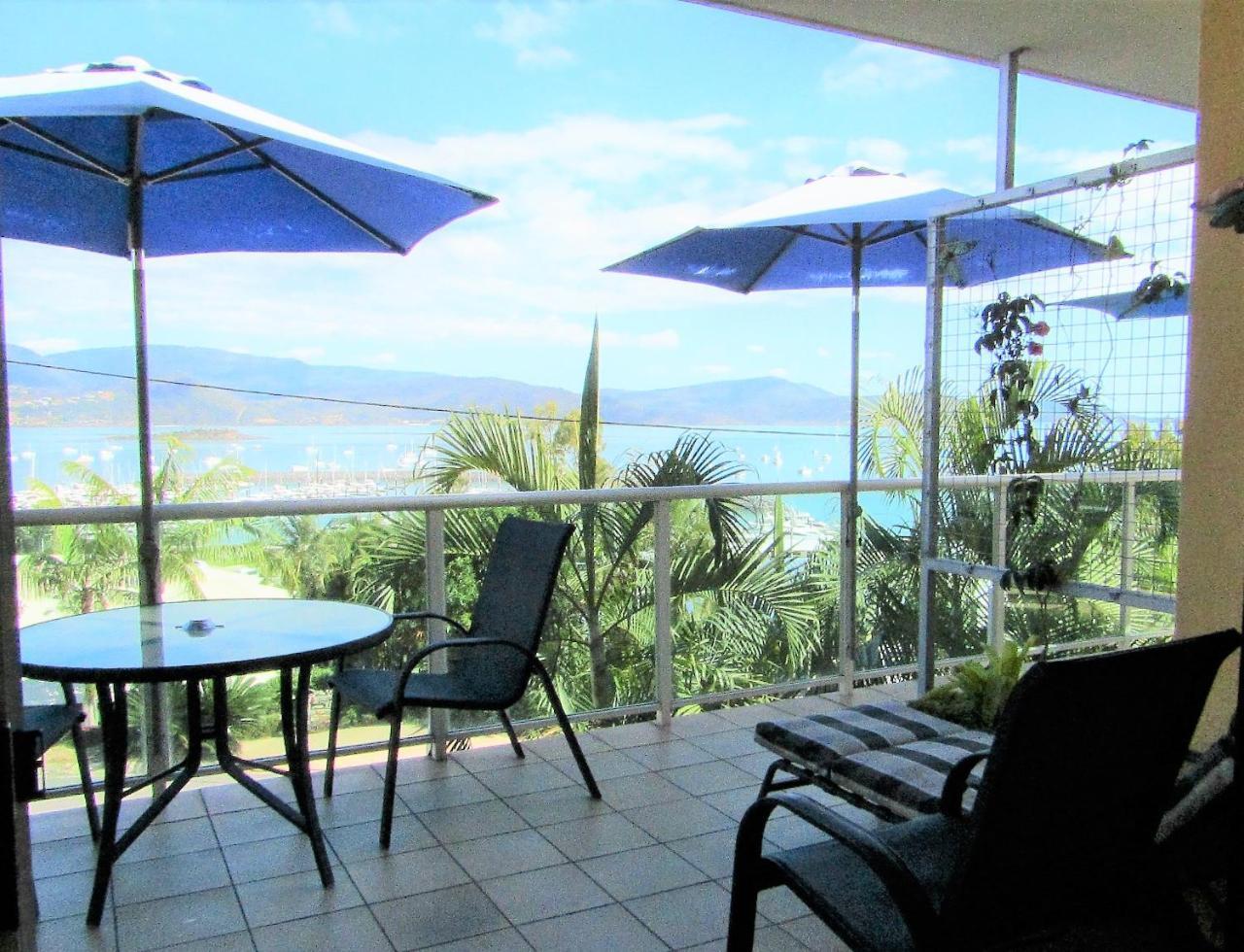 Sunlit Waters Studio Apartments Airlie Beach Dış mekan fotoğraf