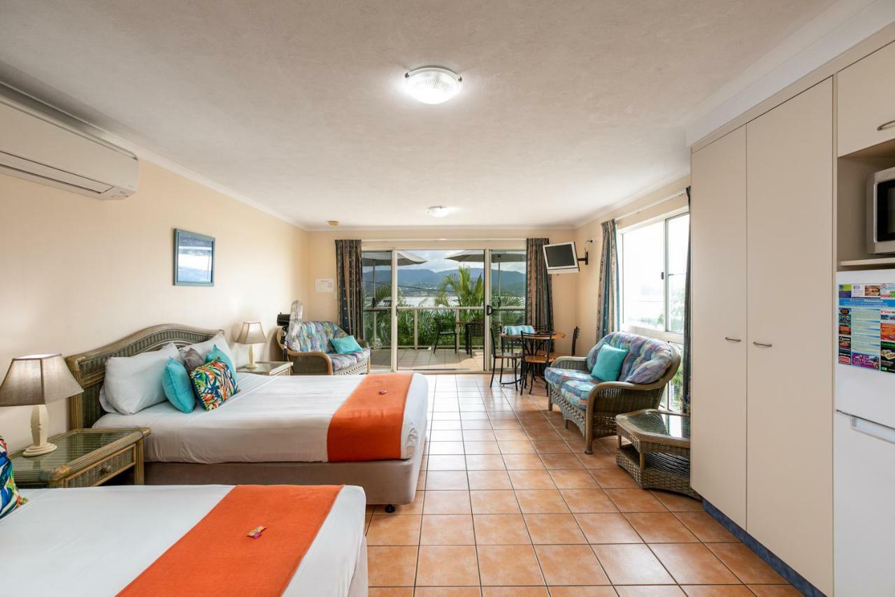 Sunlit Waters Studio Apartments Airlie Beach Dış mekan fotoğraf