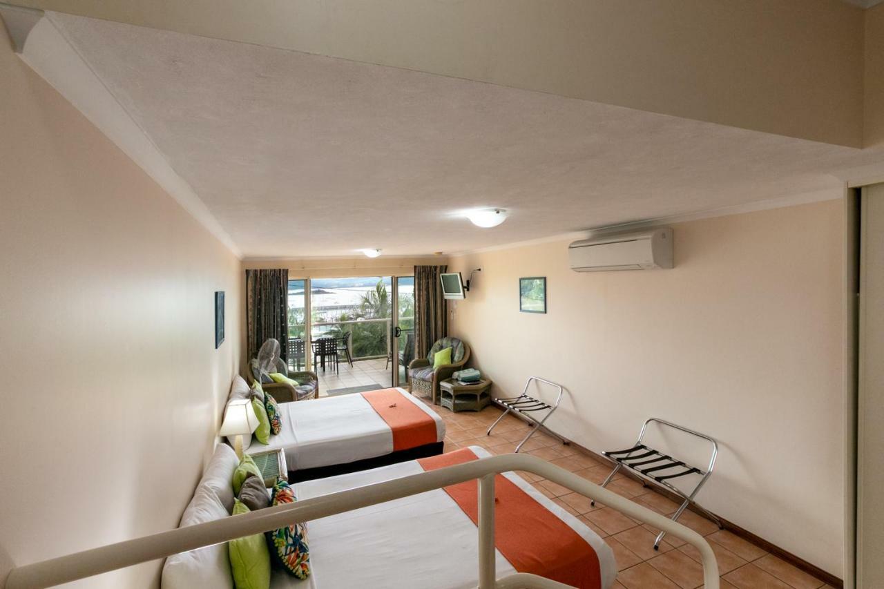 Sunlit Waters Studio Apartments Airlie Beach Dış mekan fotoğraf