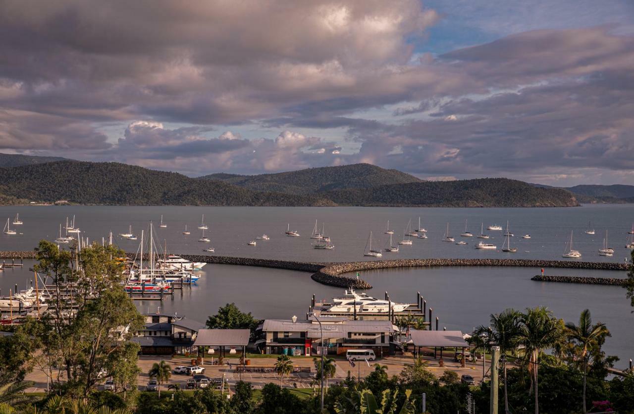 Sunlit Waters Studio Apartments Airlie Beach Dış mekan fotoğraf